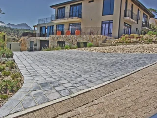 200x200 Concrete Cobbles