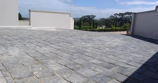 Driveway Cobblestone 200x200 and 100x100