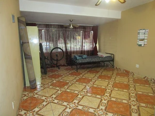 GROUND FLOOR Bachelor flat for sale in Valhalla for R 499 000, within a small Complex of 20 Units