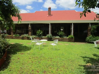 A piece of paradise in the heart of the City! This plot is set in a tranquil environment