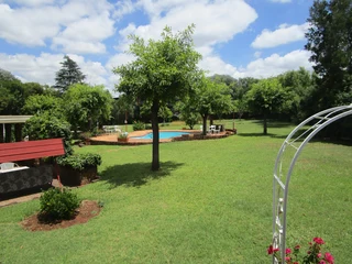 A piece of paradise in the heart of the City! This plot is set in a tranquil environment