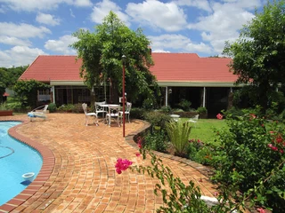 A piece of paradise in the heart of the City! This plot is set in a tranquil environment