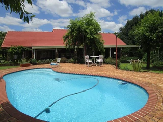 A piece of paradise in the heart of the City! This plot is set in a tranquil environment