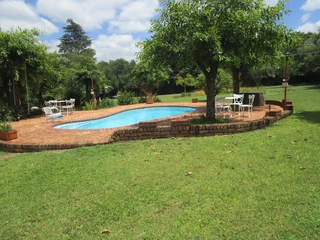 A piece of paradise in the heart of the City! This plot is set in a tranquil environment