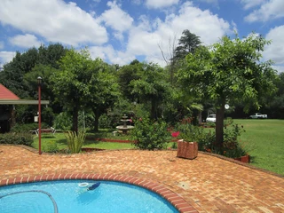 A piece of paradise in the heart of the City! This plot is set in a tranquil environment