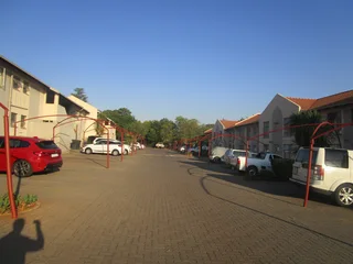 First floor 3-bedroom apartment for sale in Die Hoewes for R 778 000, in a NO LOADSHEDDING area.