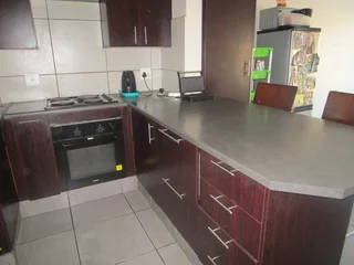 First floor 3-bedroom apartment for sale in Die Hoewes for R 778 000, in a NO LOADSHEDDING area.