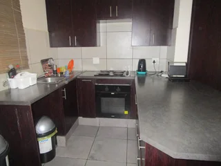 First floor 3-bedroom apartment for sale in Die Hoewes for R 778 000, in a NO LOADSHEDDING area.