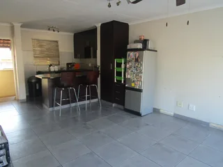 First floor 3-bedroom apartment for sale in Die Hoewes for R 778 000, in a NO LOADSHEDDING area.