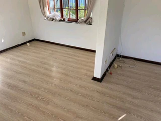 Vinly and laminate installation