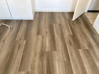 vinyl and laminate flooring installation