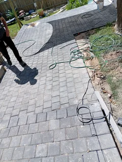 KAROO/ECONO PAVING SUPPLY AND FIT