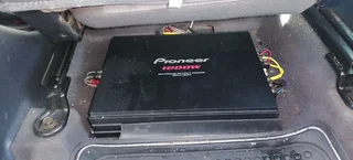 Pioneer car amplifier