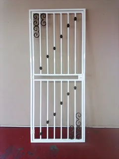 Available welder looking for a job