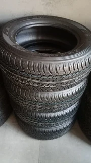 265/65/17 Dunlop Grandtrek A/T25 brand new set for R7500.