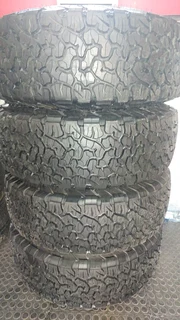 285/70/17 BF GoodRich KO2 brand new set R23000.
