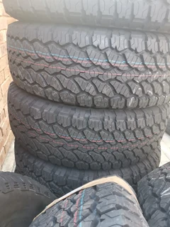 265/70/17 General Grabber AT3 brand new set R12000.