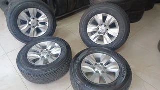 17inch Toyota Hilux Gd6 Original Mags With 265/65/17 Dunlop Grandtrek A/t Fairly New Set R10999.