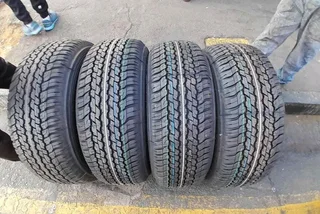 265/65/17 Dunlop Grandtrek A/T brand new set R7500.