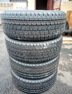 265/60/18 Continental Cross Contact brand new set R7500