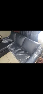 Couch - Ad posted by Tasnim Shaik Mahomed