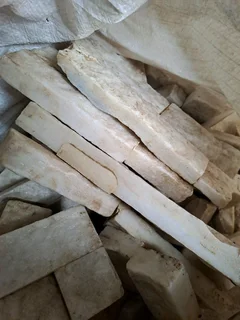 Natural Stone Cladding(Statuario Interlock)