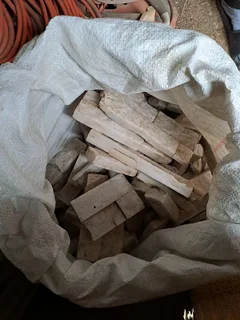 Natural Stone Cladding(Statuario Interlock)