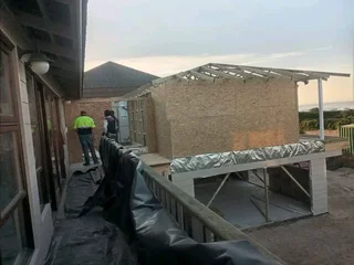 LOG HOMES,NUTEC,PINE AND WENDY HOUSES