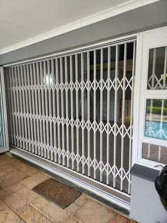 Repairs Manufacture Installation To Windows Doors Sliding Doors Stack Doors Shower Doors 24HR CALL