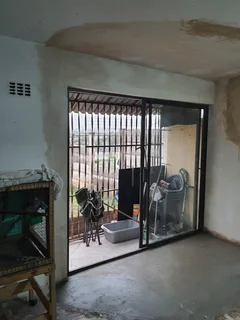 MANUFACTURE INSTALLATION REPAIRS SERVICING TO WINDOWS SLIDING DOORS STACK DOORS GLASS REPLACEMENTS