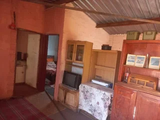 House with a 3 Rooms Cottage for sale in Orange Farm