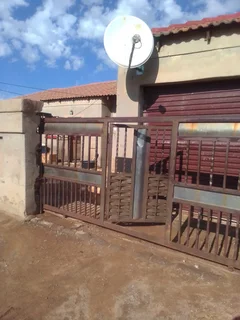 HOUSE FOR SALE IN  Orange Farm