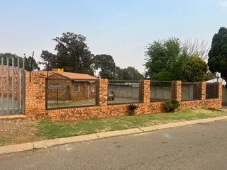 House in Naturena ext11