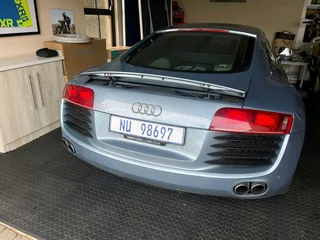 Audi R8 V8 Blue