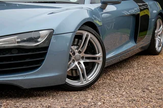 Audi R8 V8 Blue