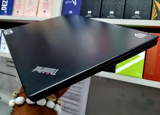 Lenovo X390 core i5 8th generation