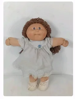 Collectable vintage cabbage patch doll