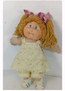 Collectable vintage cabbage patch doll