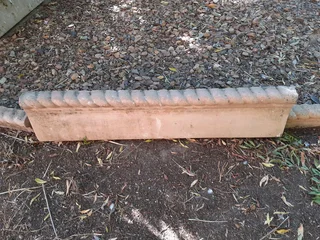 Flower bed edging