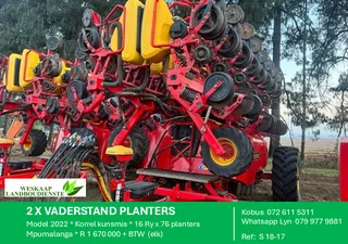2 X Vaderstadt Planters
