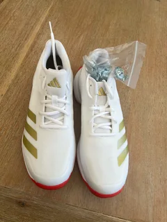 Adidas cricket shoes