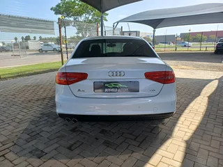 Audi A4 2.0 TDI S-Line Auto