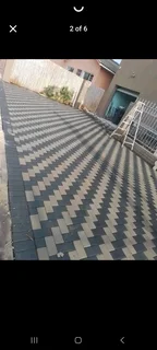Paving  R90 per m2