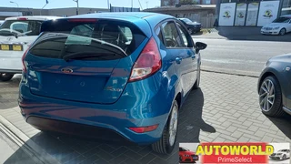 2014 Ford Fiesta 1.4 Ambiente 5-Door