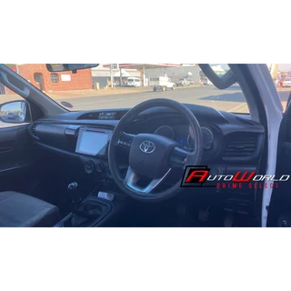 2017 Toyota Hilux 2.4 GD-6 4x4 SR