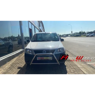 2017 Nissan NP200 1.6 8V (Base Model)