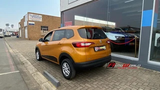2020 Renault Triber 1.0 Expression