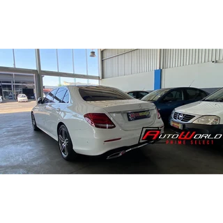 2016 Mercedes-Benz E 200 Elegance 7G-Tronic