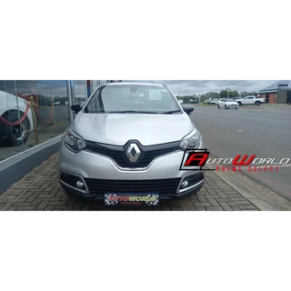 Silver Renault Captur 0.9 Turbo Blaze 66kW with 143606km available now!