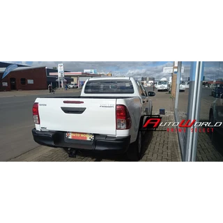 2017 Toyota Hilux 2.4 GD-6 RB SRX for sale!